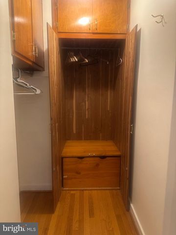 1105 HOLLAND ST, Cumberland, MD 21502