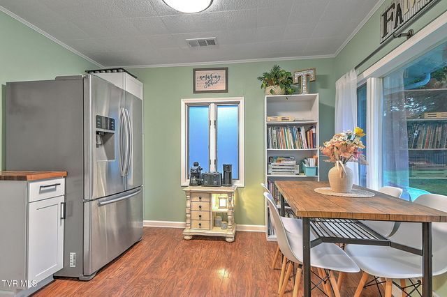 2344 Stuart Drive, Kingsport, TN 37664