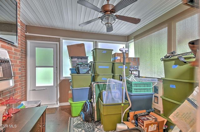 2344 Stuart Drive, Kingsport, TN 37664