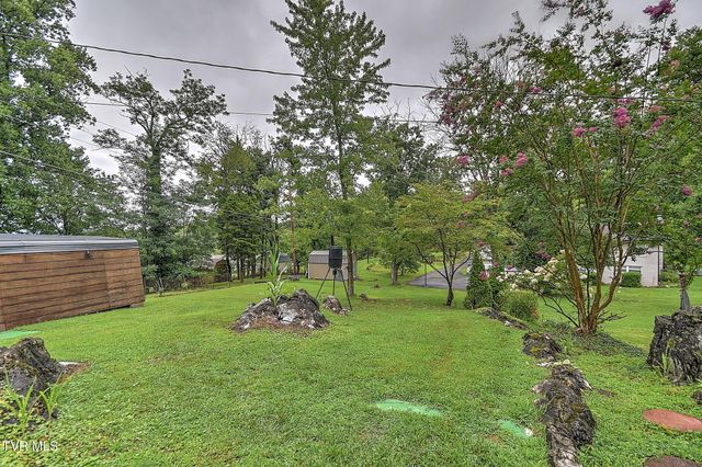 2344 Stuart Drive, Kingsport, TN 37664