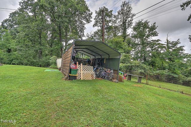 2344 Stuart Drive, Kingsport, TN 37664