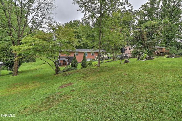2344 Stuart Drive, Kingsport, TN 37664