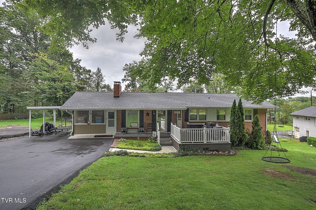2344 Stuart Drive, Kingsport, TN 37664