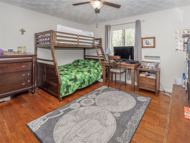 4115 S Van Kal Street, Mattawan, MI 49071