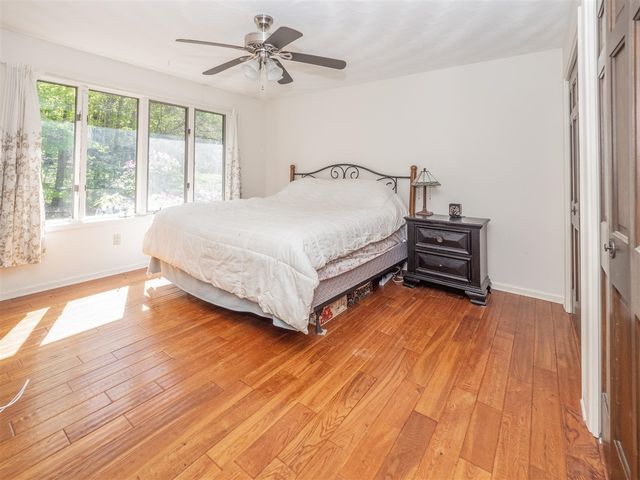 4115 S Van Kal Street, Mattawan, MI 49071
