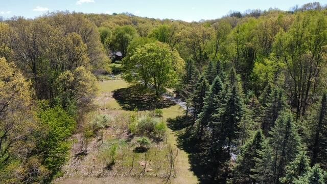 4115 S Van Kal Street, Mattawan, MI 49071