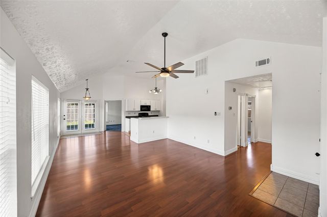 14914 Mauna Loa Lane, Houston, TX 77040