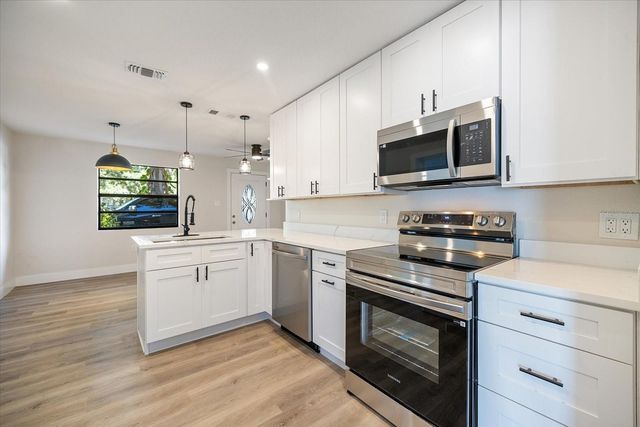 11014 58TH STREET N, Pinellas Park, FL 33782