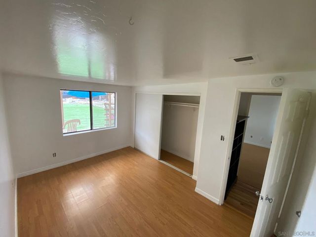 864 Glencoe Dr, San Diego, CA 92114