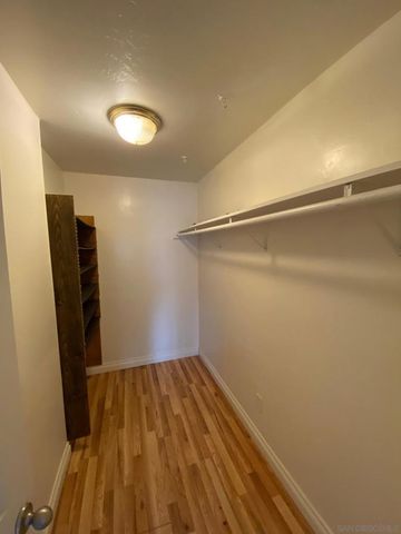 864 Glencoe Dr, San Diego, CA 92114