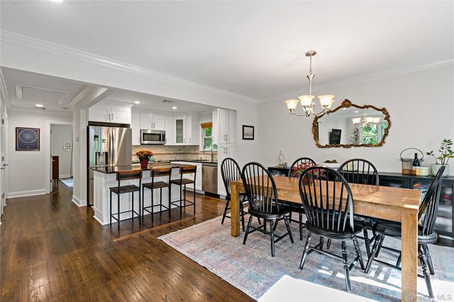 42 Park Drive, Cortlandt Manor, NY 10567
