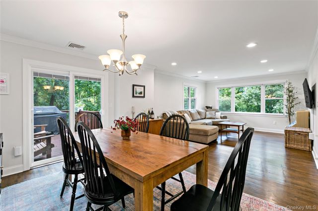 42 Park Drive, Cortlandt Manor, NY 10567