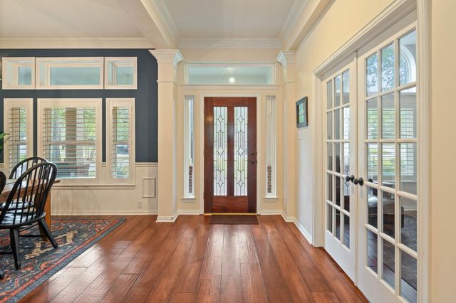 22 Greycrest Place, The Woodlands, TX 77382