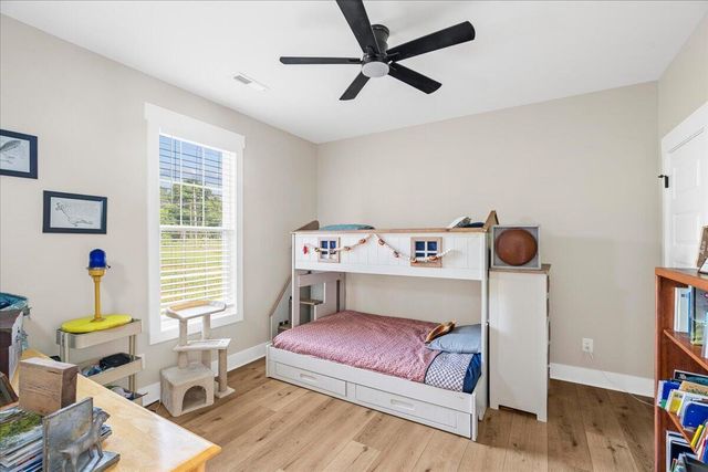 816 Gordon Pond Road, Lafayette, GA 30728