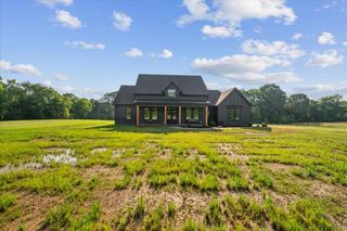816 Gordon Pond Road, Lafayette, GA 30728
