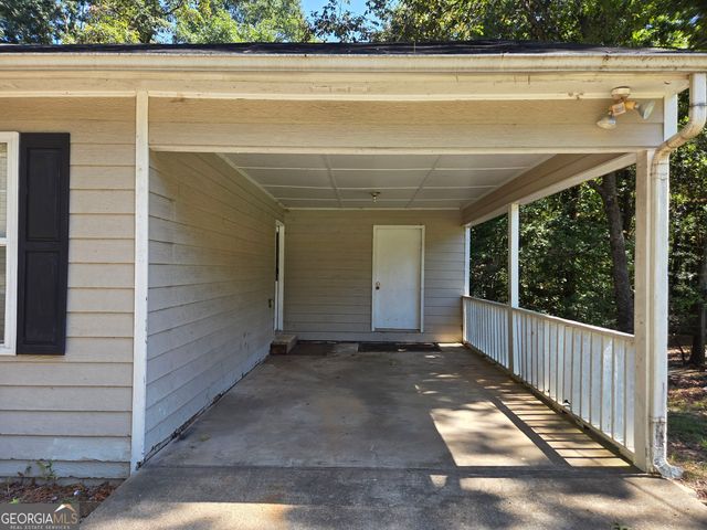 217 Brooks Lane, Winder, GA 30680