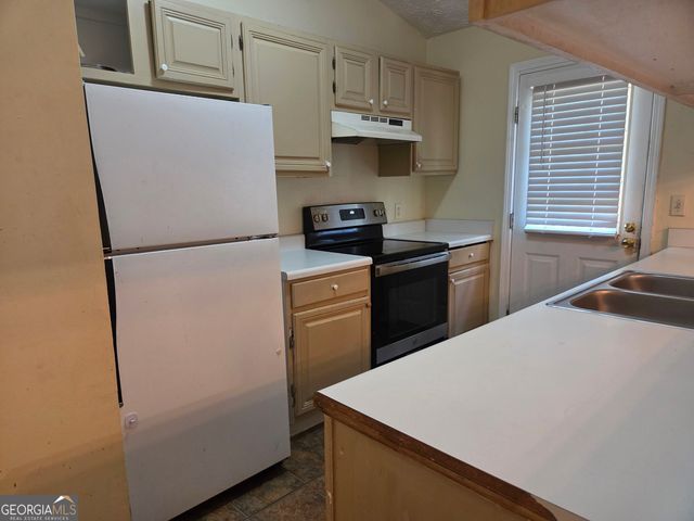 217 Brooks Lane, Winder, GA 30680