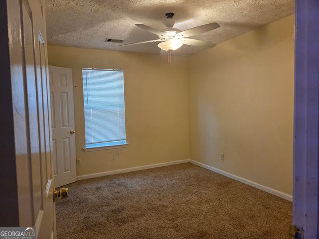 217 Brooks Lane, Winder, GA 30680