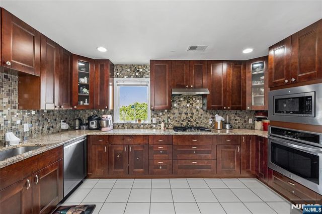 813 Morton Street, East Rutherford, NJ 07073