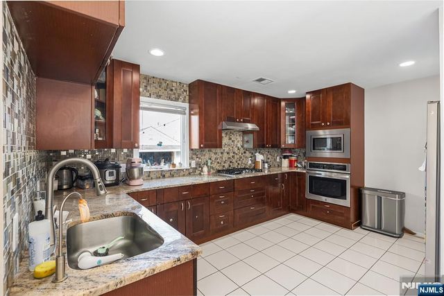 813 Morton Street, East Rutherford, NJ 07073