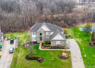 3772 Fawn Drive, Oakland Charter Township, MI 48306