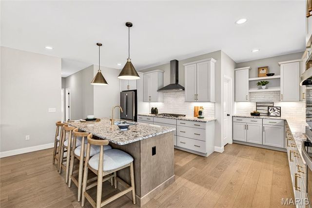 6728 Preservation Parkway, Affton, MO 63123