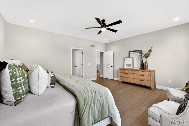 6728 Preservation Parkway, Affton, MO 63123