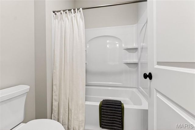 6728 Preservation Parkway, Affton, MO 63123