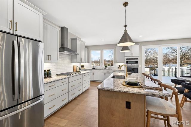 6728 Preservation Parkway, Affton, MO 63123