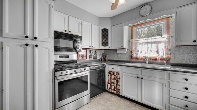 116 Carter Street, La Porte, IN 46350
