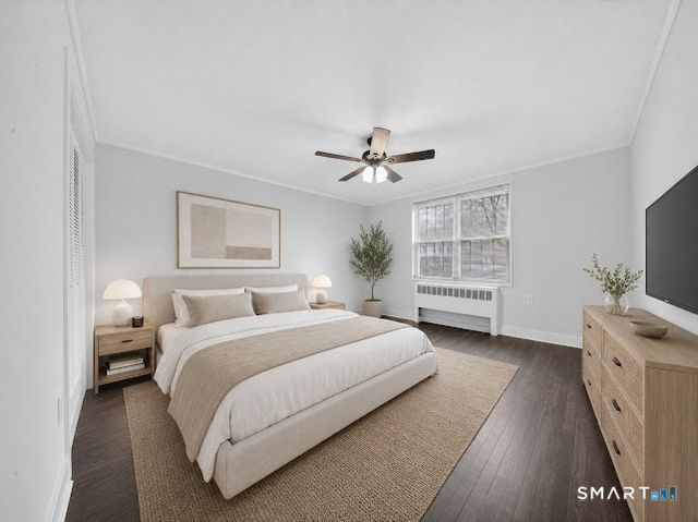 49 Mencel Circle B, Bridgeport, CT 06610
