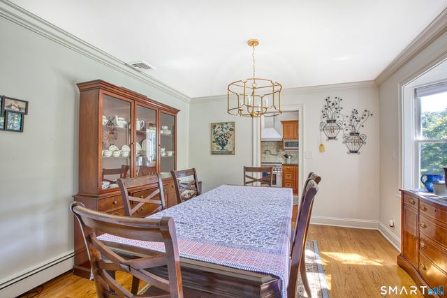 34 Regency Drive, Norwalk, CT 06851