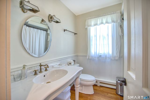 34 Regency Drive, Norwalk, CT 06851