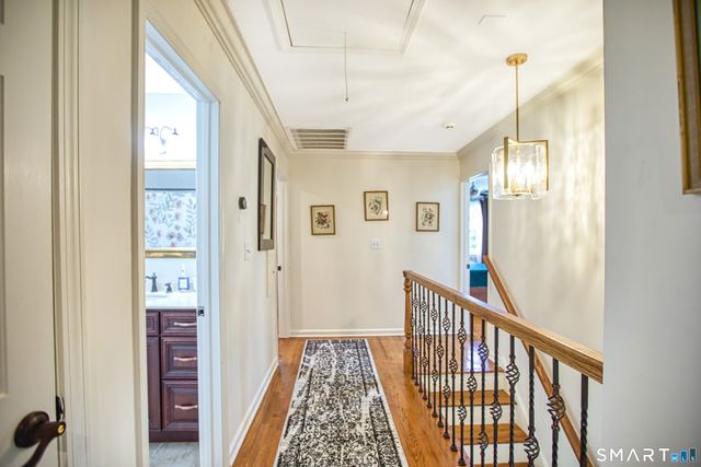 34 Regency Drive, Norwalk, CT 06851