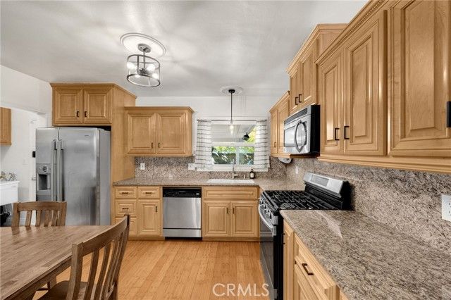 5533 Oliva Avenue, Lakewood, CA 90712