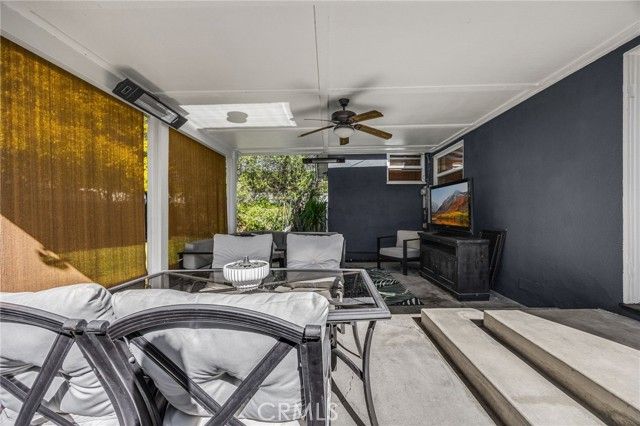 5533 Oliva Avenue, Lakewood, CA 90712