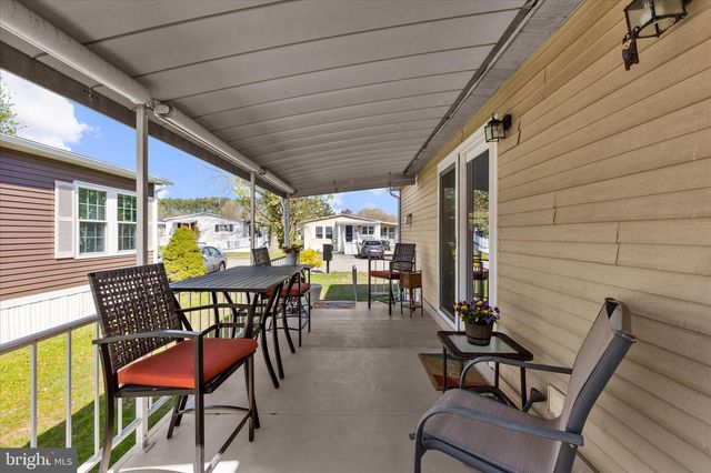 20 DOWNING ST, Easton, MD 21601