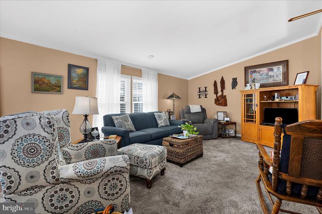 20 DOWNING ST, Easton, MD 21601