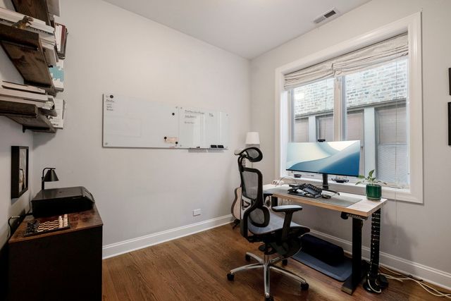 2550 W Logan Boulevard 3F, Chicago, IL 60647