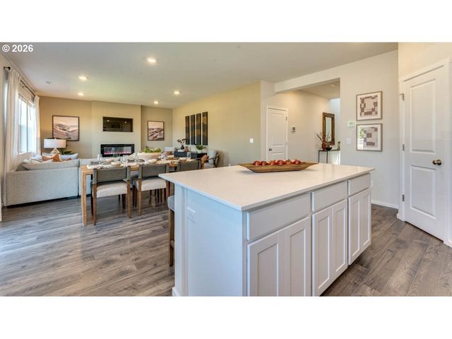 3341 Eden Way, Eugene, OR 97404
