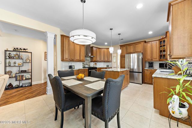 21 Honeysuckle Drive, Manahawkin, NJ 08050