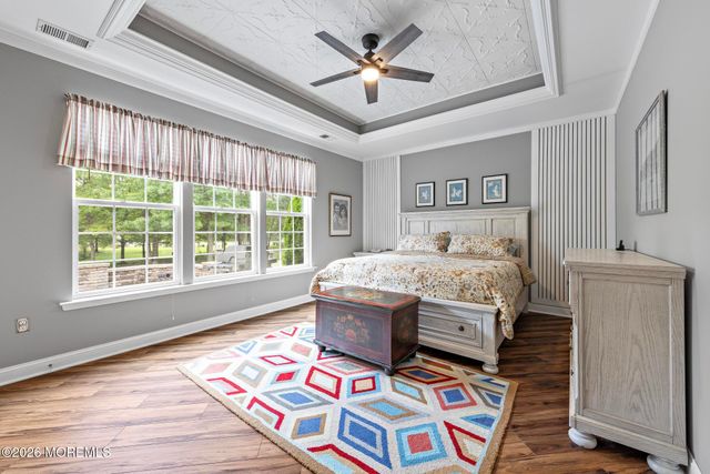 21 Honeysuckle Drive, Manahawkin, NJ 08050