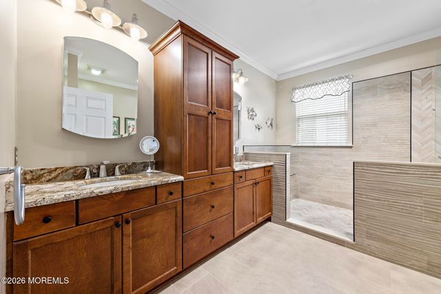 21 Honeysuckle Drive, Manahawkin, NJ 08050