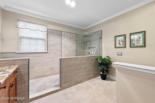 21 Honeysuckle Drive, Manahawkin, NJ 08050