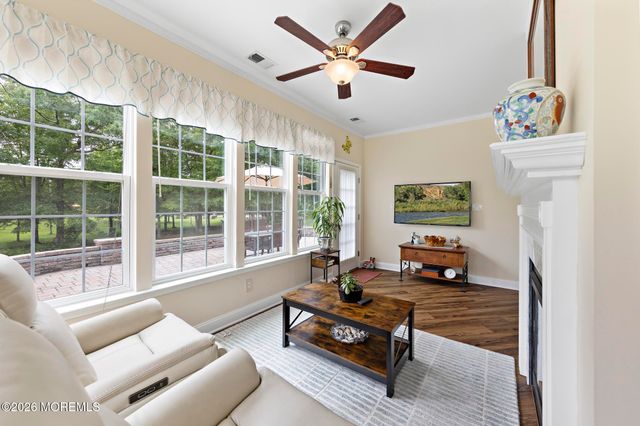 21 Honeysuckle Drive, Manahawkin, NJ 08050
