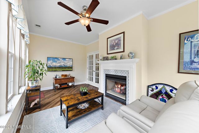 21 Honeysuckle Drive, Manahawkin, NJ 08050