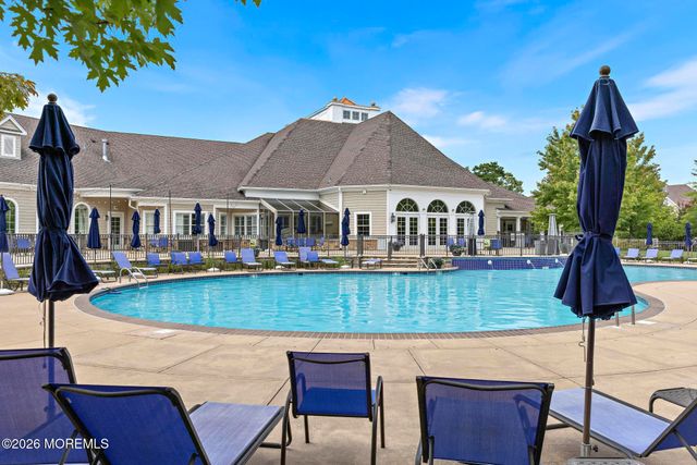 21 Honeysuckle Drive, Manahawkin, NJ 08050