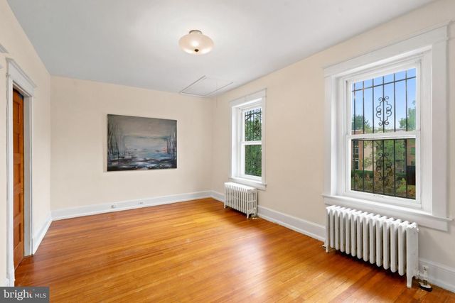 3415 OAKWOOD TER NW, Washington, DC 20010