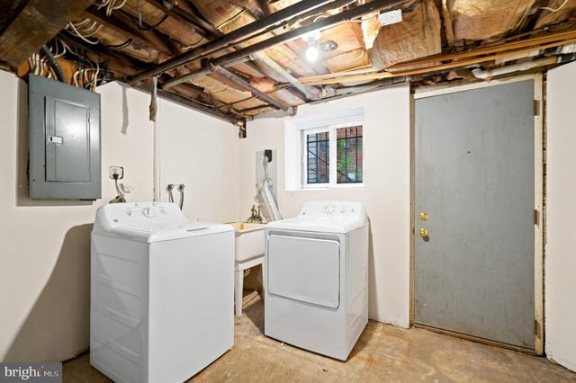 3415 OAKWOOD TER NW, Washington, DC 20010