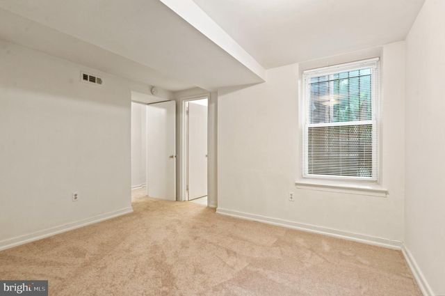 3415 OAKWOOD TER NW, Washington, DC 20010